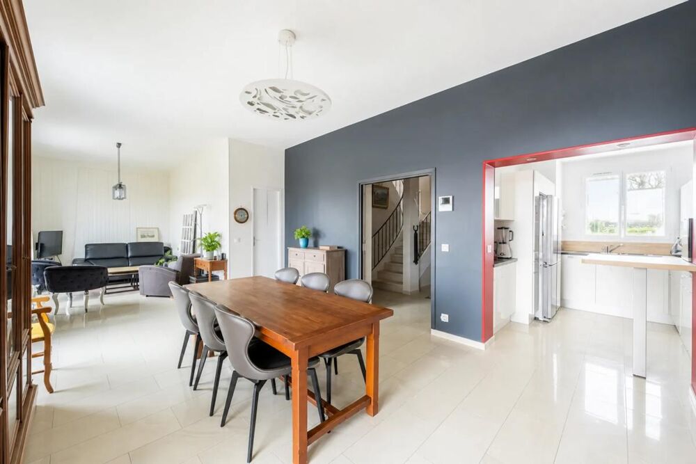 Vente Maison Maison de 7 pièces de 174 m² à Pontoise Pontoise