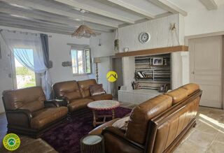  Maison  vendre 8 pices 235 m