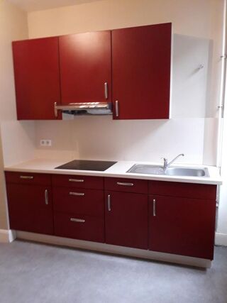  Appartement à louer 2 pièces 37 m²