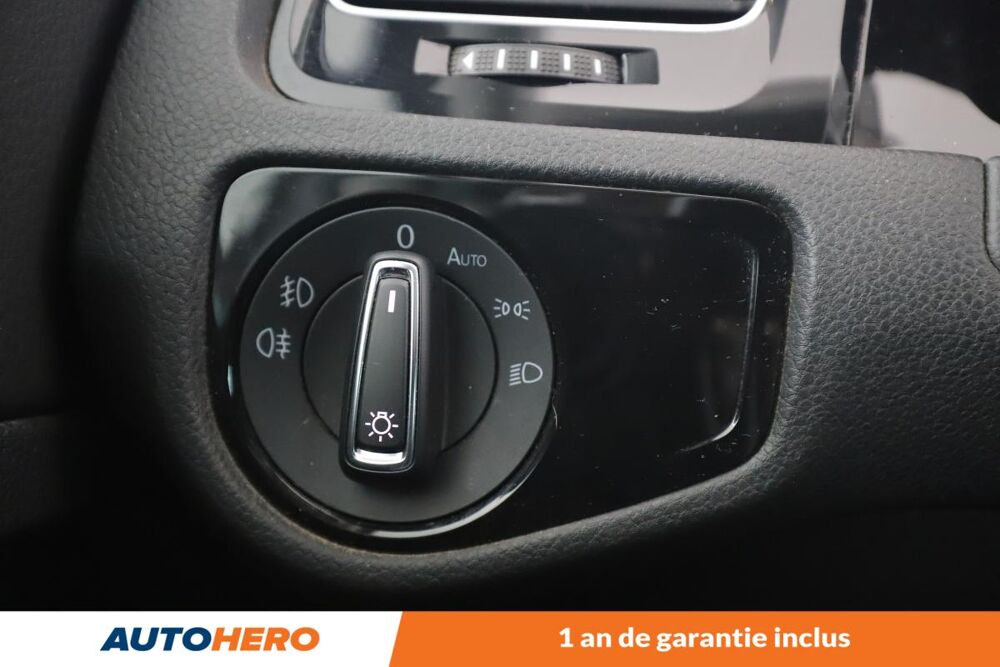 Golf VII 1.4 TSI BlueMotion Tech Carat DSG7 5P 125 ch 2017 occasion 92130 Issy-les-Moulineaux
