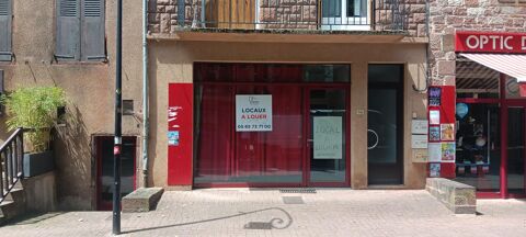 Centre ville Marcillac Vallon, local commercial en RDC de 40 m&sup2; avec d&eacute;pendance 511 12330 Marcillac vallon