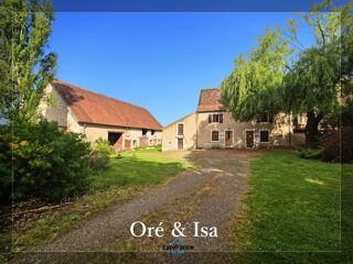 Vente Maison Maison à vendre 168 m² St Maur 5 pièces  (18) + dépendances + grand terrain + deuxième logement Saint maur