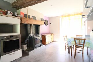 Vente Maison Maison de Village 87 m²- 4 Pièces - 2 Chambres - Gite à rénover - Grange - Dépendances sur parcelle de 1238 m² - SAINT LEGER MAG Saint leger magnazeix