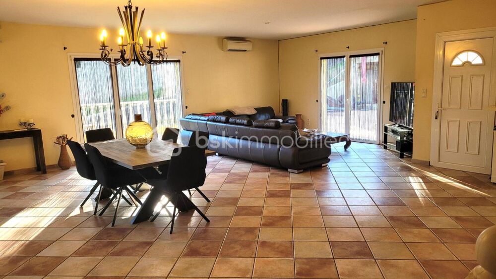 Vente Villa NARBONNE - SECTEUR ROCHE GRISE - VILLA DE 183 M² - 4 FACES - PISCINE - APPARTEMENT DE 70 M² - PARCELLE 2200 M² Narbonne