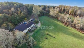  Maison à vendre 15 + pièces 363 m²