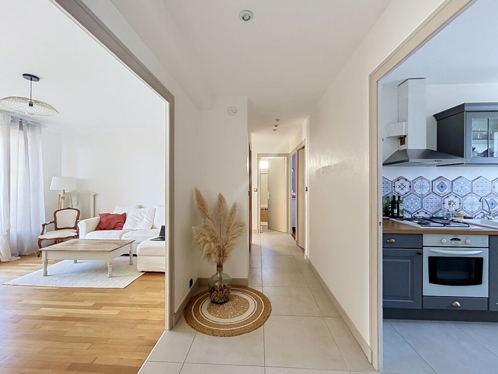 Vente Appartement Appartement T3 en dernier étage 72m2 et ses deux balcons - Haut Montchapet limite Victor Hugo Dijon