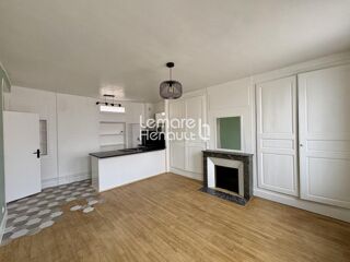  Appartement à louer 2 pièces 45 m²