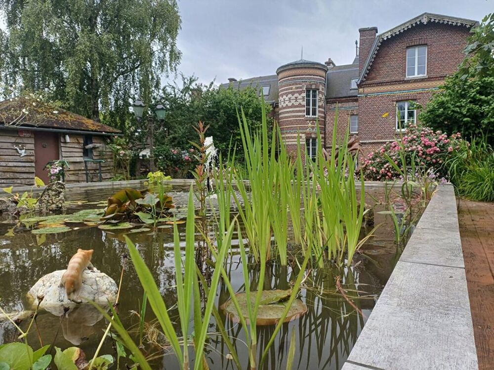 MANOIR