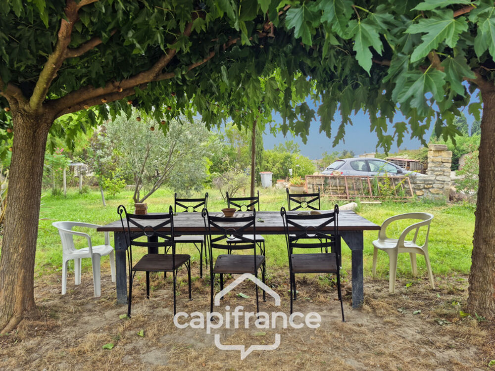 Vente Maison Maison à vendre 4 pièces ROQUEMAURE (30)-107m²-terrain 1540m² avec piscine et grand garage Roquemaure