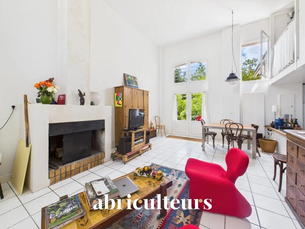 Vente Maison Duplex de caractère de 93 m² avec extérieur et beaux volumes Les lilas