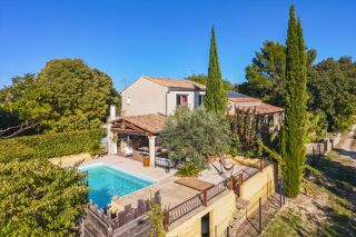  Maison � vendre 8 pi�ces 210 m�