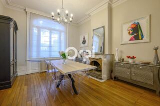  Maison à vendre 9 pièces 208 m²