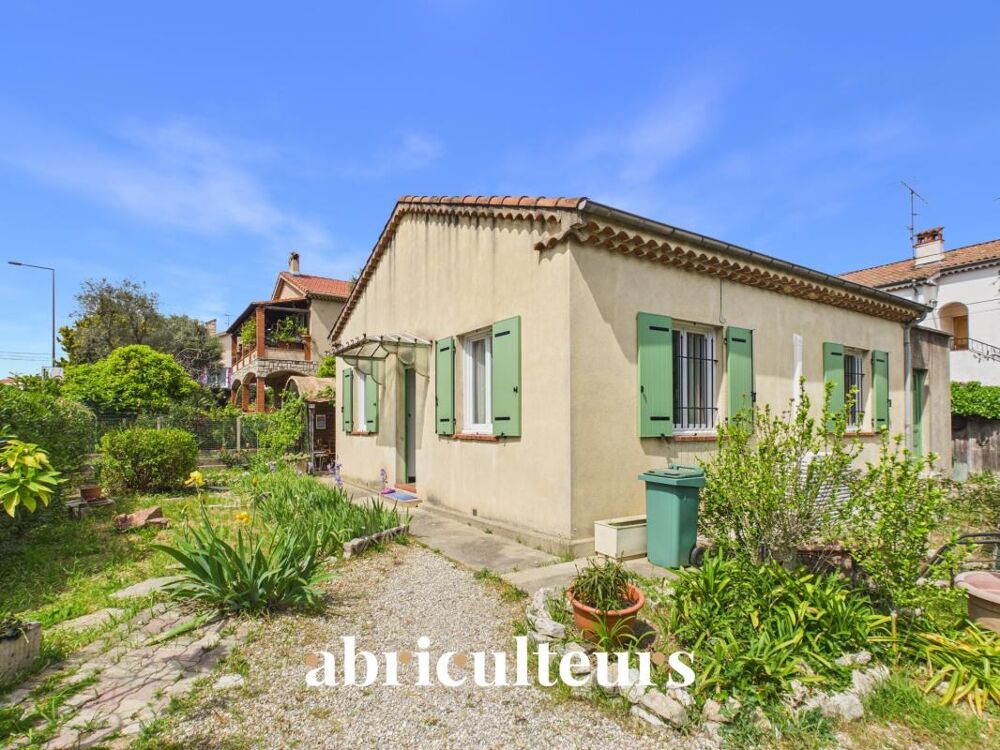 Vente Maison Charmante maison de plain-pied - Jardin de 522 m² - en vente à Cannes La Bocca (06150) Cannes