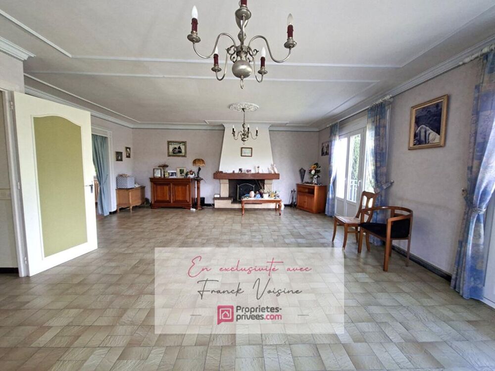 A VENDRE en exclusivité au Boupère, Maison de 190 m2 avec 4 chambres et 1 appartement sur un terrain de 1047 m2 env