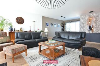  Maison à vendre 6 pièces 194 m²