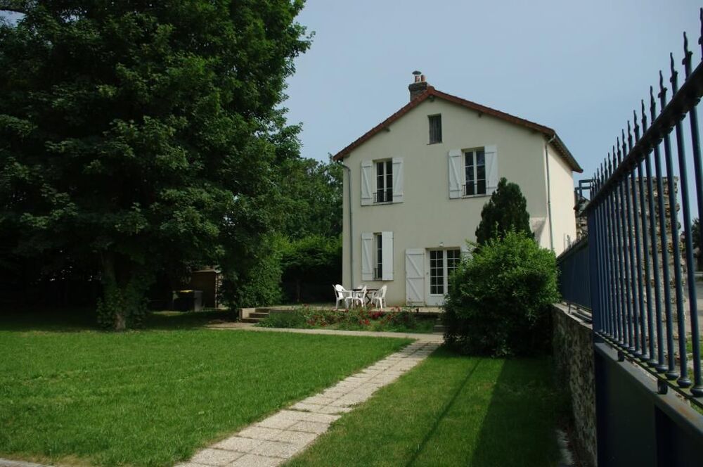 Location Appartement Chambre de 10m2 à louer sur Pommeuse Pommeuse