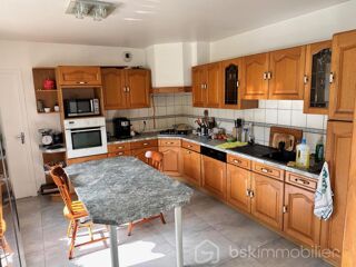  Maison  vendre 6 pices 126 m