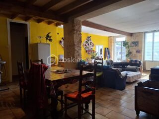 Vente Maison Maison 140 m² avec grand chai – A proximité de Castillon-La-Bataille Castillon la bataille