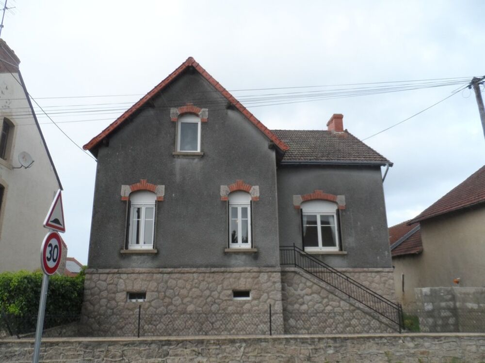 Maison à vendre 10 pièces TREIGNAT (03)