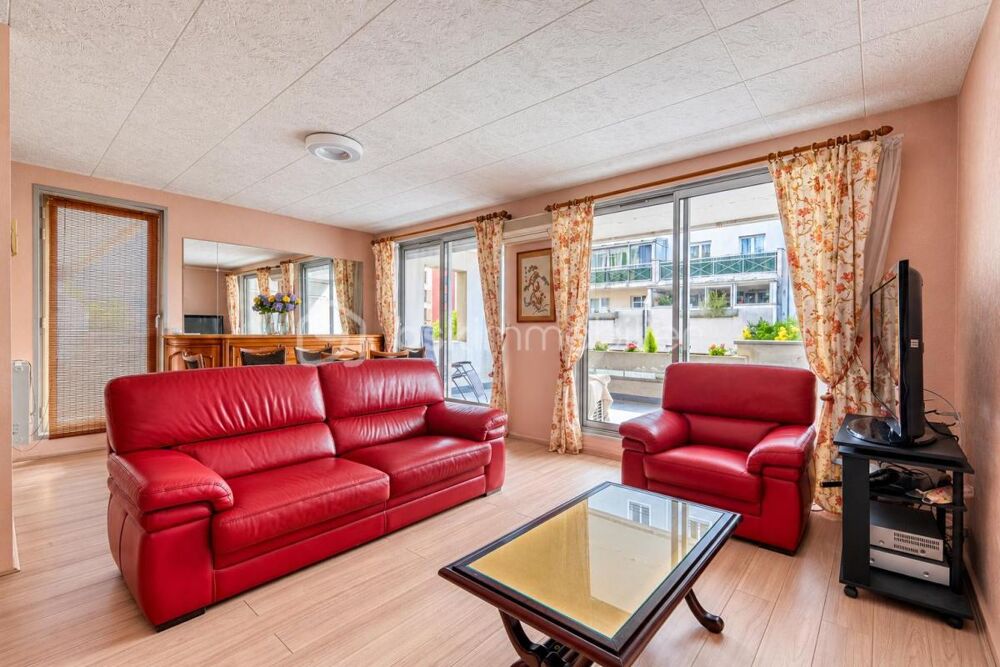Champs-sur-Marne  Appartement familial 99 m²  RER A à 10 min à pied
