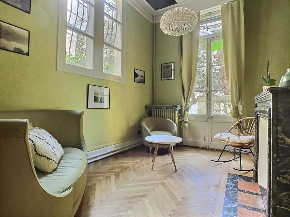 � vendre  Propri�t�/ch�teau Bordeaux (33000)