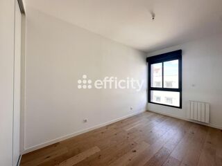  Appartement à vendre 5 pièces 122 m²