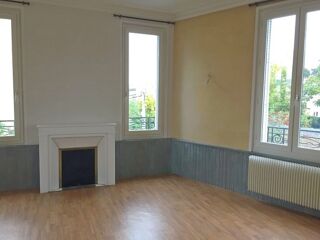  Appartement � louer 4 pi�ces 85 m� Clermont ferrand