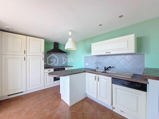  Maison  vendre 8 pices 147 m