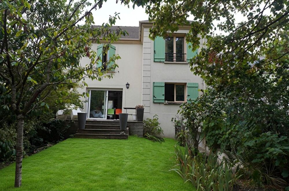 Vente Maison MAISON - 133 m² - Pontoise - 6 pièces, 4 chambres, garage double - SECTEUR RECHERCHE - Pontoise