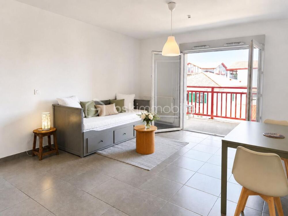 Appartement studio récent avec balcon  Hendaye  Résidence de 2018