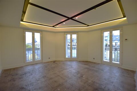   Bureaux de 378 m² non divisibles à louer au cœur du 3ème arrondissement de Paris, proche métro Réaum 