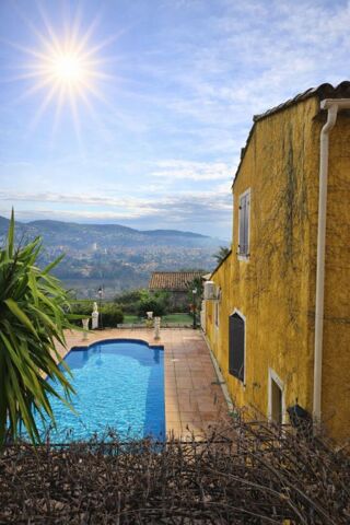  Villa à vendre 6 pièces 165 m²