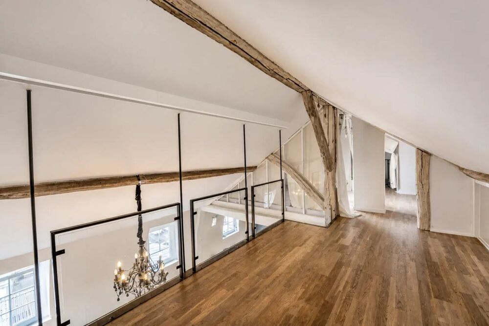 Appartement de 5 pièces de 106.81 m² situé à Rouen