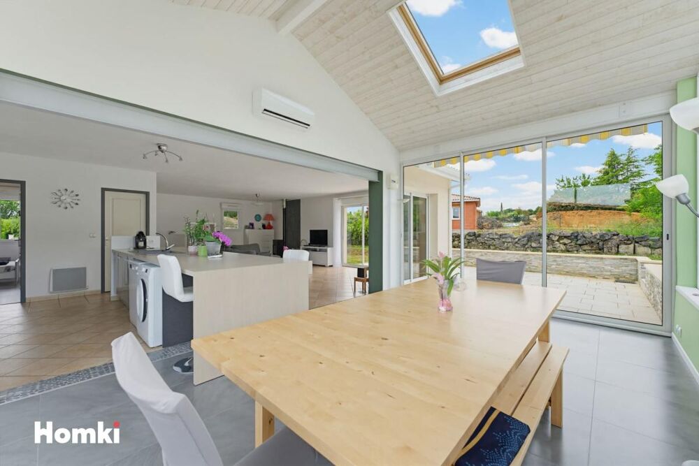 Maison T4 de 122 m² à Camarsac 33750
