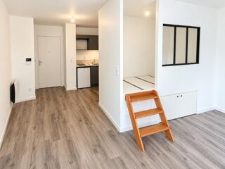 Appartement à louer 1 pièce 27 m²