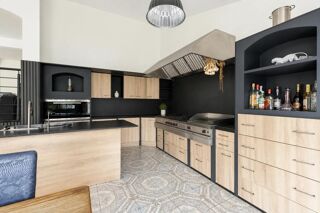  Maison à vendre 10 pièces 285 m²