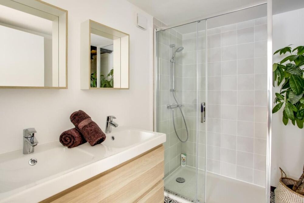 STUDIO de 22m² + BALCON + PKG(s)