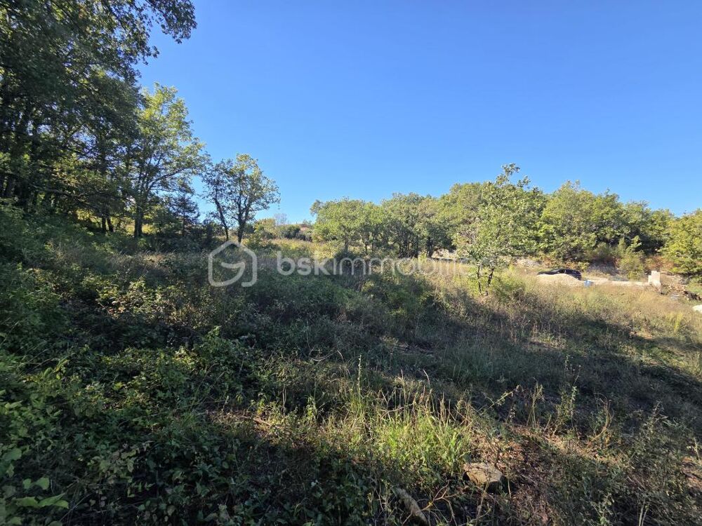 Vente Terrain ? À vendre – Terrain constructible non viabilisé de 800 m² au cœur du Luberon Cereste