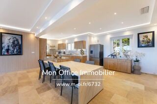  Maison à vendre 7 pièces 254 m²