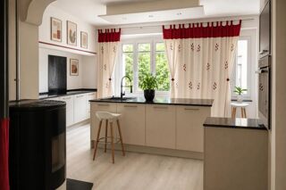  Maison à vendre 12 pièces 200 m²