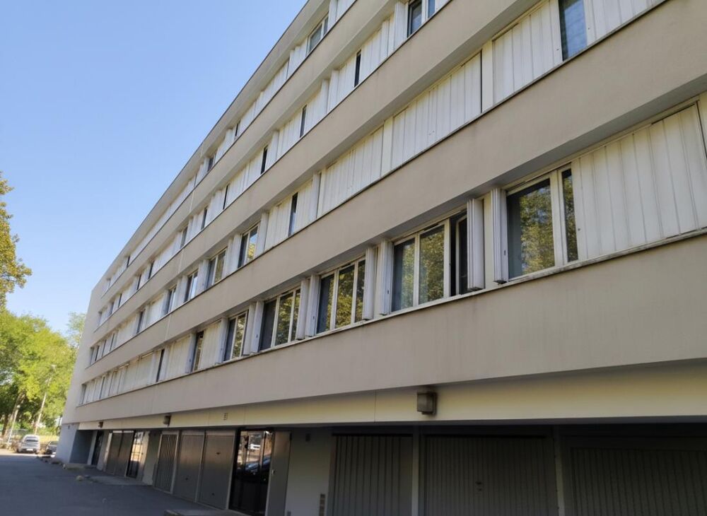 Vente Appartement Appartement Villeneuve Saint Georges 3 pièces de 66 m2 + une cave en rez-de-chaussée Villeneuve saint georges
