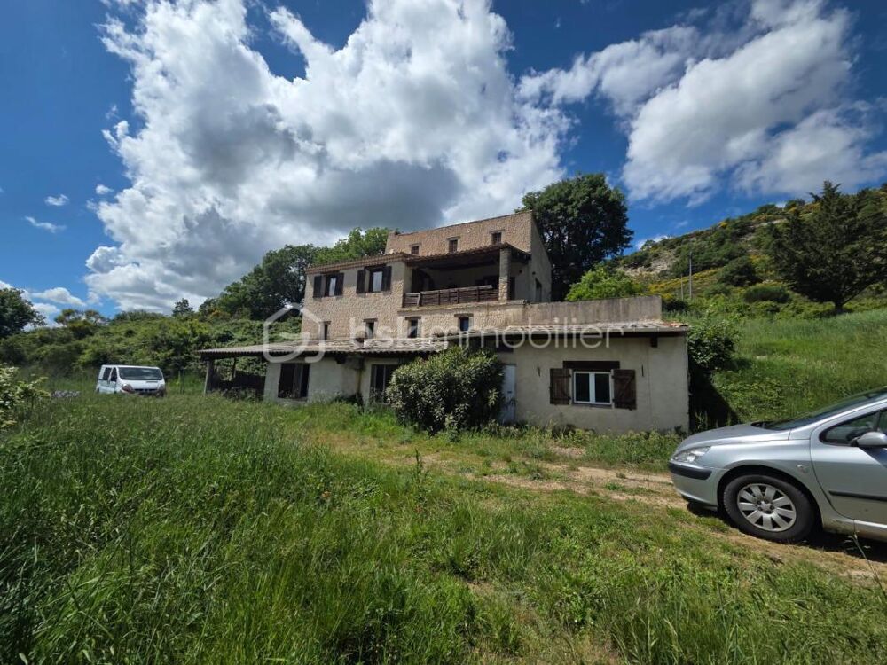 Location Maison À louer – Maison individuelle avec grand terrain à Montjustin Montjustin