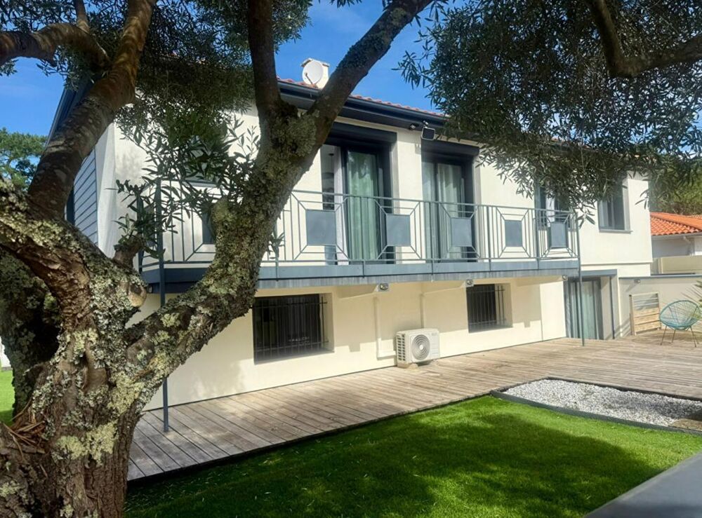 Biscarrosse Plage - Maison avec piscine, jacuzzi et fort potentiel locatif à 800 mètres de l'océan