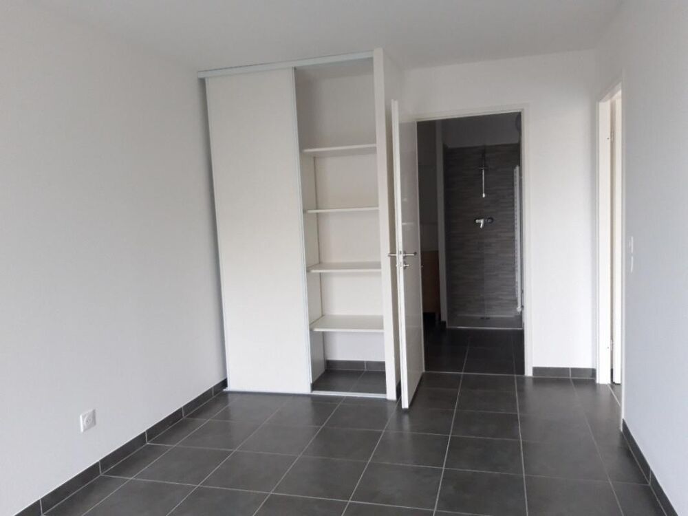 Location Appartement T2 avec balcon et parking à BORDEAUX Bordeaux