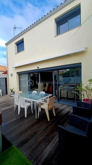  Maison � vendre 4 pi�ces 145 m�
