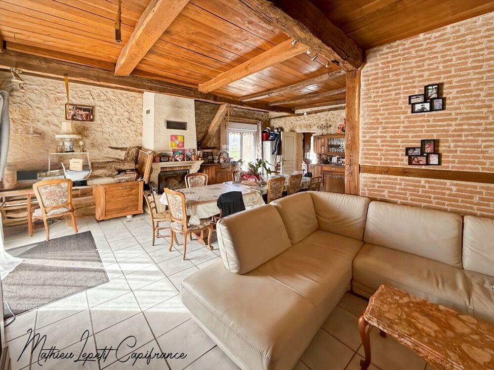 Dpt Dordogne (24), à vendre maison P5 - Terrain de 4321 M² campagne dAntonne-et-Trigonant  120 m²