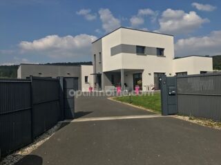  Maison  vendre 6 pices 157 m