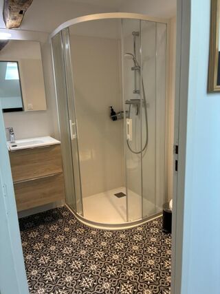  Appartement à louer 2 pièces 44 m²