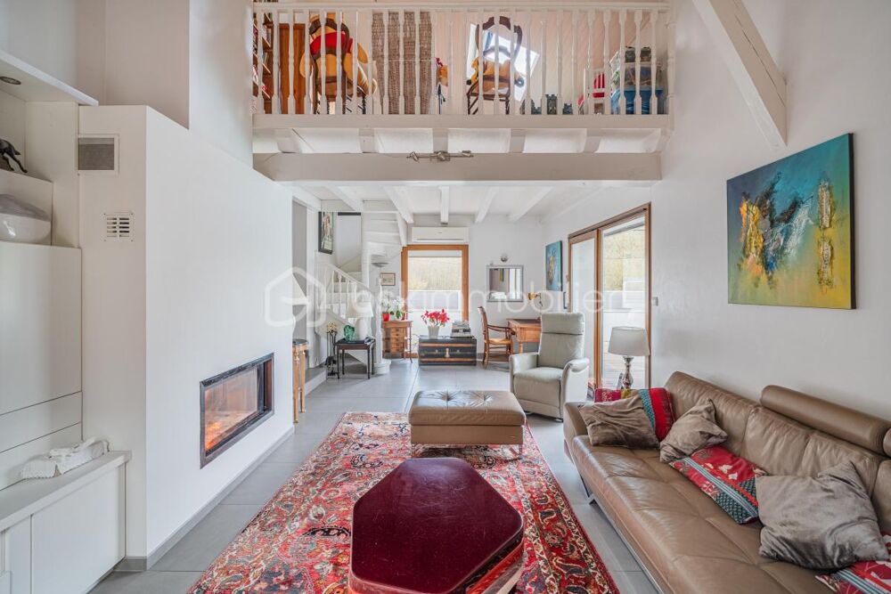 Propriété haut de gamme avec piscine & vue dégagée  264 m² Brié et Angonnes
