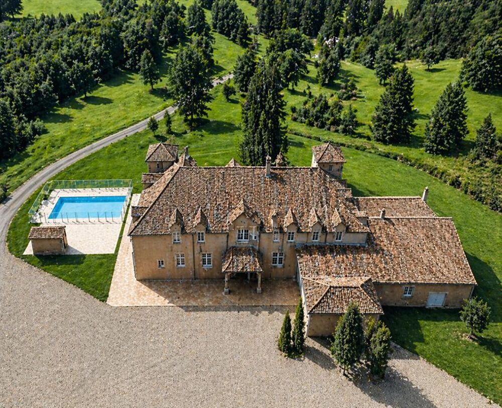 82200, Moissac, Manoir . Ancienne hôtellerie de luxe , 16 pièce(s) et 9 suites et piscine 190 m²
